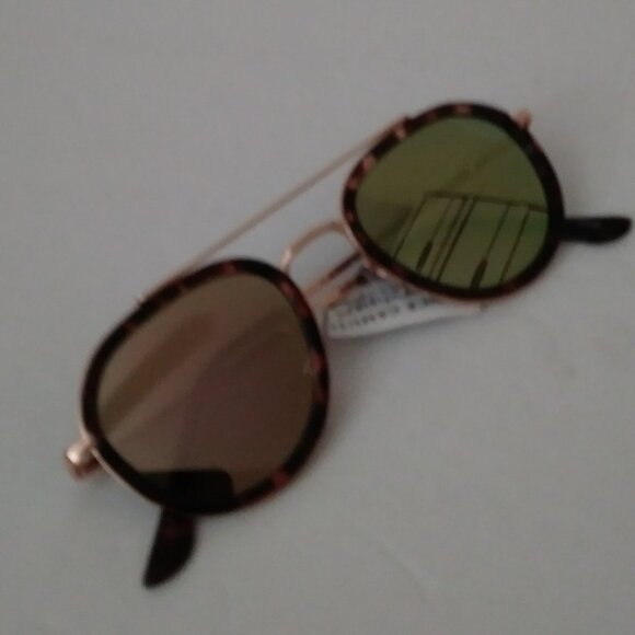 Vince Camuto Tortoise Round Sunglasses main image 11